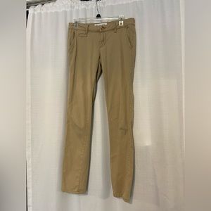 Women’s khakis